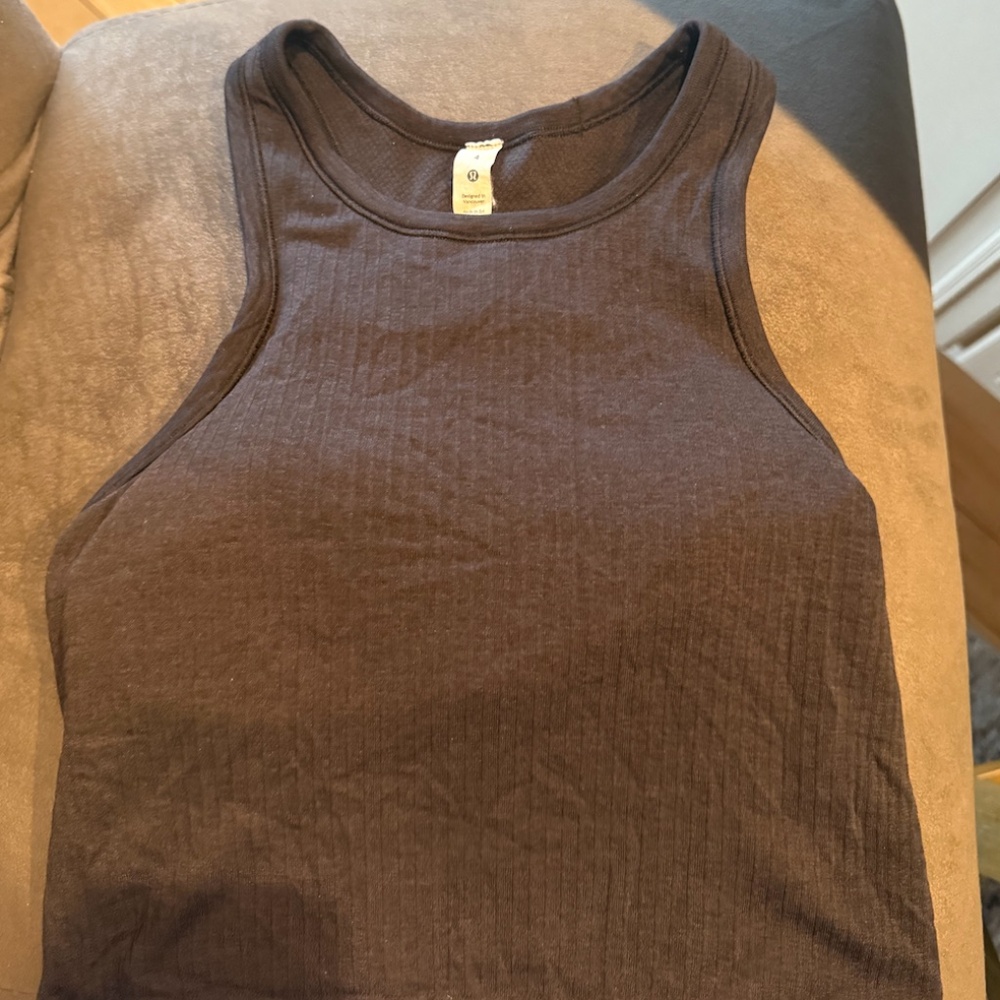 lululemon athletic top